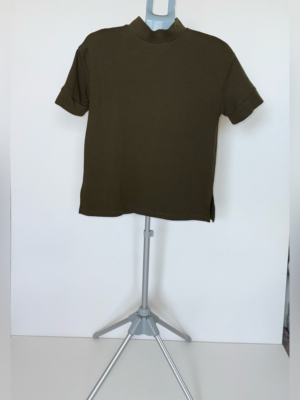 Zara Trafaluc Olive Green Mock Neck Short Sleeve Top Women's M